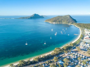 Shoal Bay Holiday Park, Shoal Bay